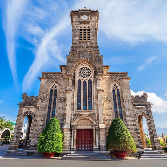 Tour Nha Trang Nửa Ngày - Tham Quan Thành Phố