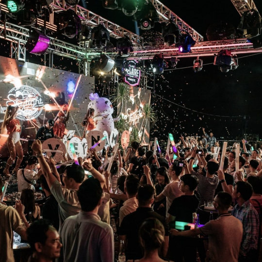 Vé Vào Cửa Skylight Nha Trang – Havana Hotel Rooftop