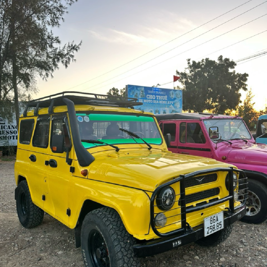 Tour Sa Mạc Mũi Né - Tour Jeep - Thuê Xe Jeep Tự Do Theo Lịch Trình Trong Ngày