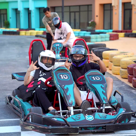 Vé Cáp Treo & Đường Đua Go Kart VS Racing (Vinpearl Harbour - Nha Trang)