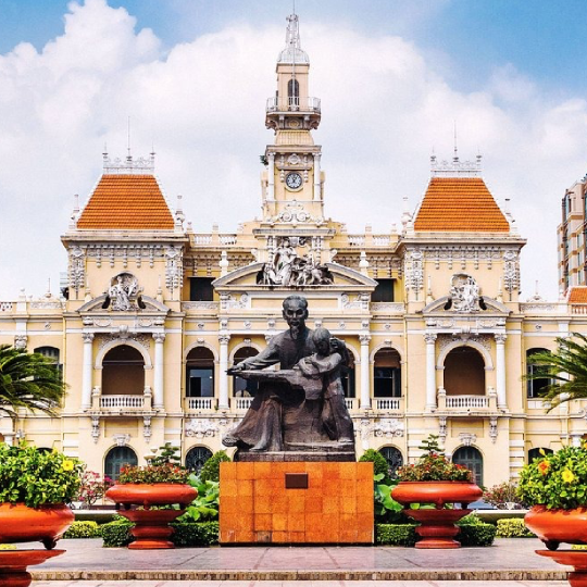 Xe Thuê Riêng Đi Một Chiều Hoặc Khứ Hồi Từ Hồ Chí Minh Đến Mũi Né