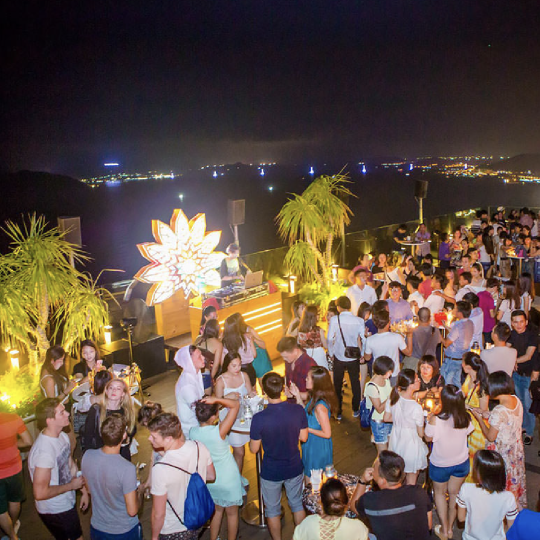 Vé Vào Cửa Skylight Nha Trang – Havana Hotel Rooftop
