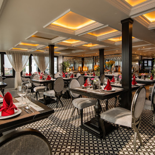 Khách Sạn Acoustic Hà Nội